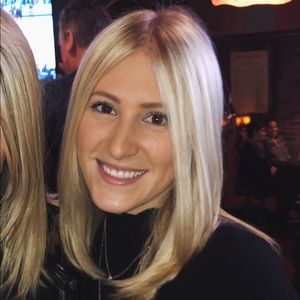 Meet your Posher, Julia